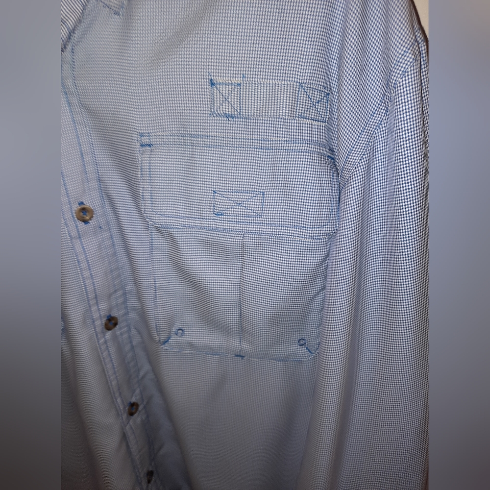 Men's Cabela's size large lightweight vented fishing shirt EUC - Picture 2 of 9
